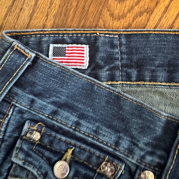 True Religion Classic Blue Jeans - Picture 4 of 8